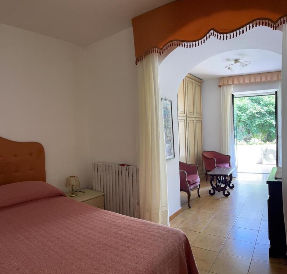 Casa Teresa Acomodação com café da manhã Positano Exterior foto