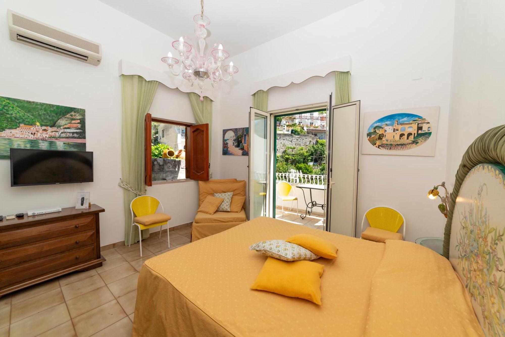Casa Teresa Acomodação com café da manhã Positano Exterior foto